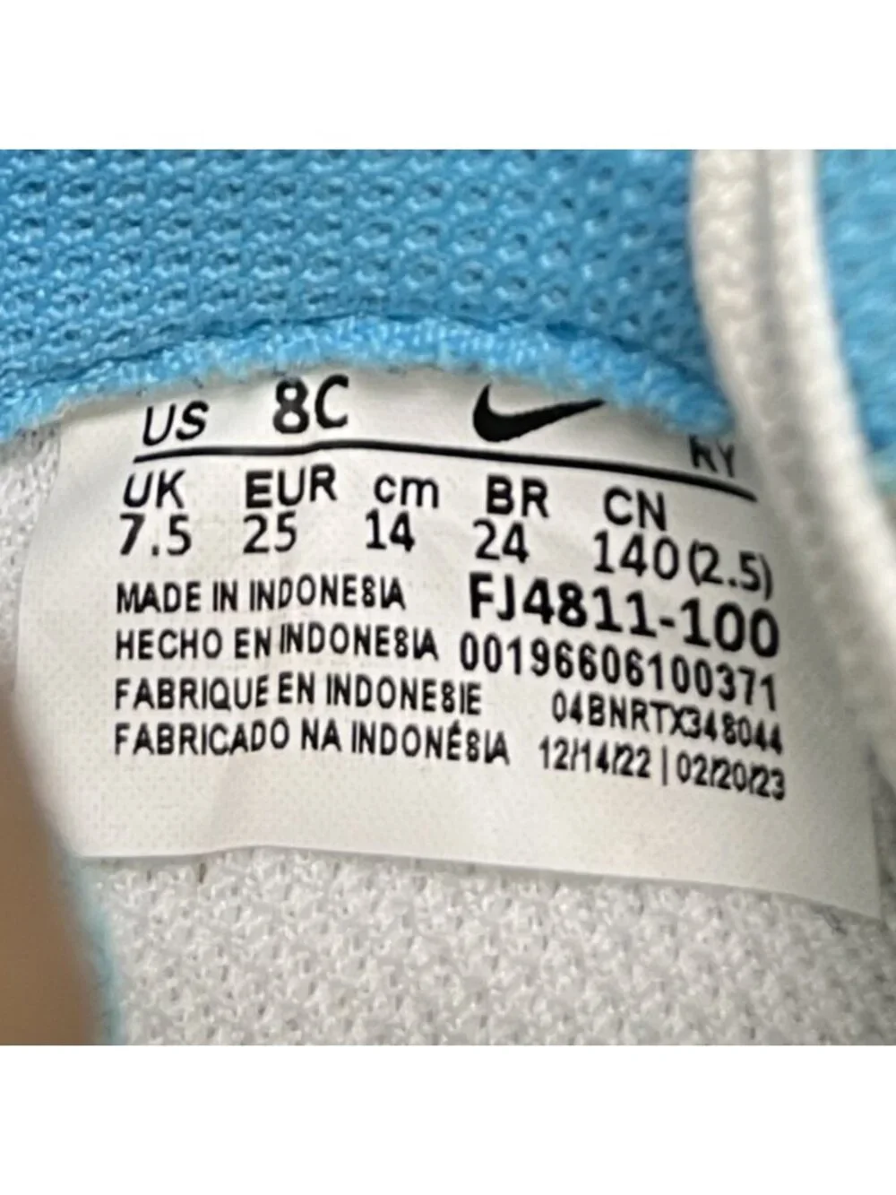Nike Air Force 1 LV8 Boys Size 8C White Blue Athletic Leather Shoes Sneakers